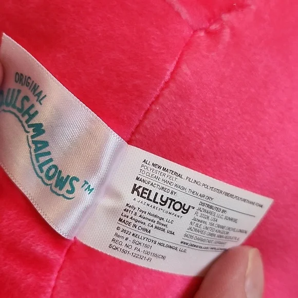 Squishmallow Piglet - Picture 6 of 7